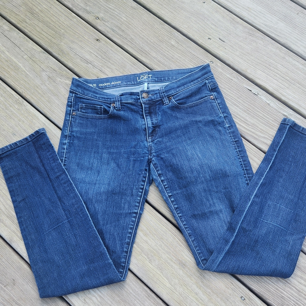 LOFT Women's Classic Blue Skinny Jeans